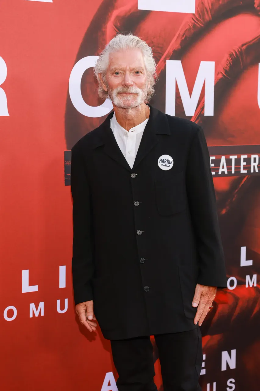 Stephen Lang