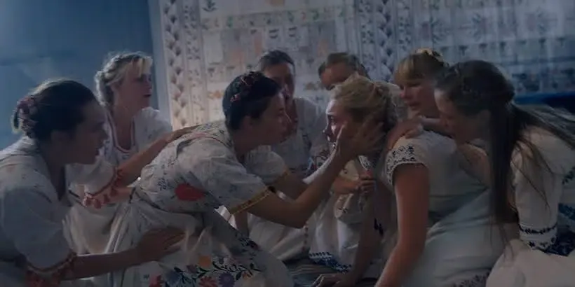 Florence Pugh in Midsommar (2019)