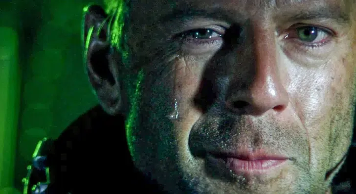 14 Momentos que se vivieron en la producción de “Armageddon”, una película sobre el fin del mundo / Genial