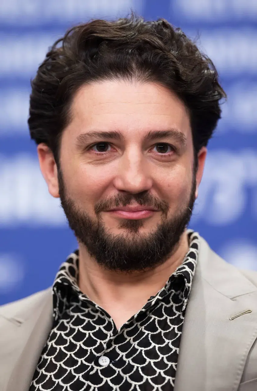 John Magaro